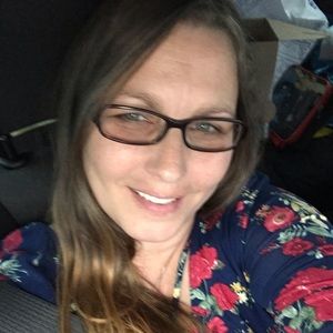 Meet your Posher, Tonia